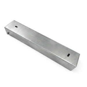 Cornière de liaison support pour soubassement 300x55 galvanisé