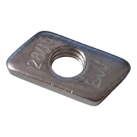 Insert filetée M8 type 28/15 en acier inoxydable A2 pour profilés de montage PV